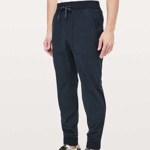 Lululemon Athletica Men's True Navy ABC Joggers, Like New, Sz XS